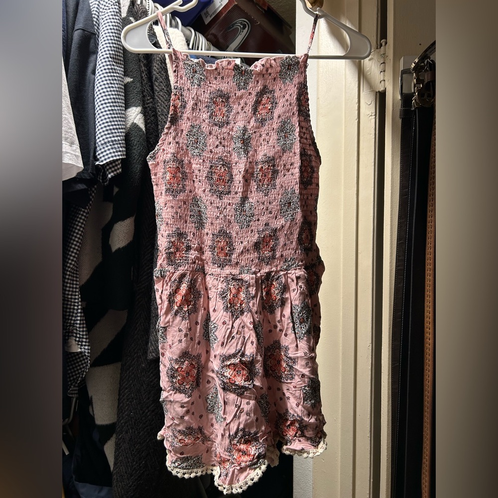 Adam Levine Collection Pink Floral Top